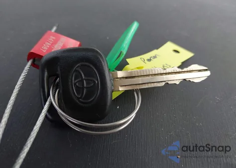 2014 Toyota Yaris L (Tmc/Cbu Plant) из США, поврежденный, VIN JTDJTUD35ED594611